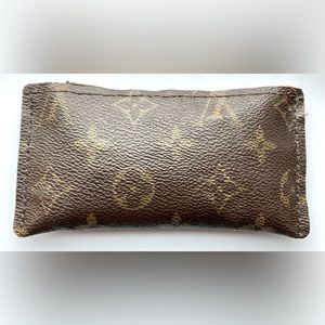Pouch with Louis Vuitton canvas handmade